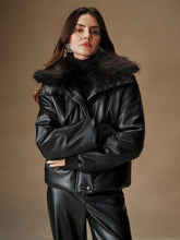 BLACK FLUFFY COLLAR LEATHER JACKET