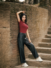 WOMEN'S SHORT SLEEVE T-SHIRT WITH HOLLOW OUT FRONT TOP