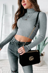 RIBBED TURTLENECK CROP TOP