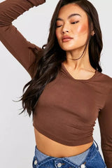 LONG SLEEVE V NECK CROPPED TOP-DARK BROWN