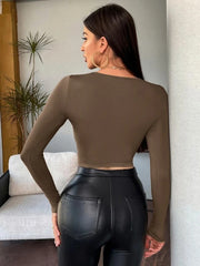 ROUND NECK CROP TEE-BROWN