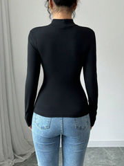 WOMEN'S PEARL BUTTON DECORATED TURTLENECK LONG SLEEVE TOP