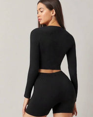 SOLID V-NECK LONG SLEEVES CROP TEE