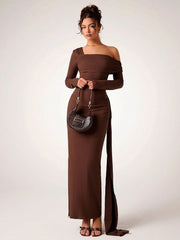 ASYMMETRIC NECK STRETCH PLEATED WAIST RIBBON DRESS WITH SLIT HEM
